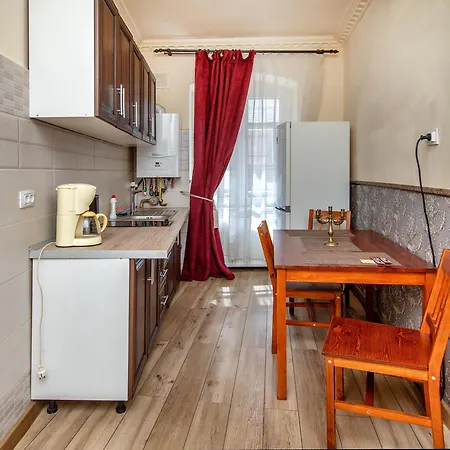 Zira - Authentic In Old Town Guest house 3*