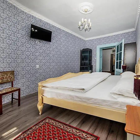 Zira - Authentic In Old Town 3* Brasov