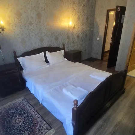 Gasthof Zira - Authentic In Old Town Brașov