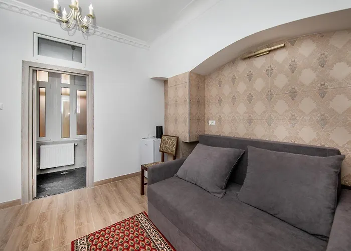 Zira - Authentic In Old Town 3* Brasov