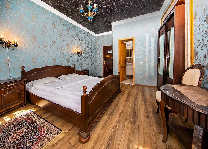 Guest house Zira - Authentic In Old Town Brasov